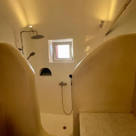 Diva Santorini Luxury Villa Pírgosz